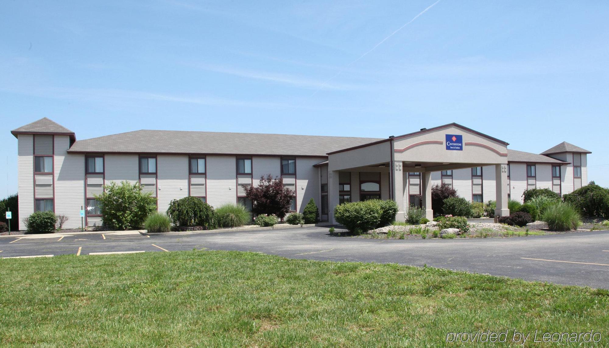 Centerstone Inn & Suites Carlyle Εξωτερικό φωτογραφία